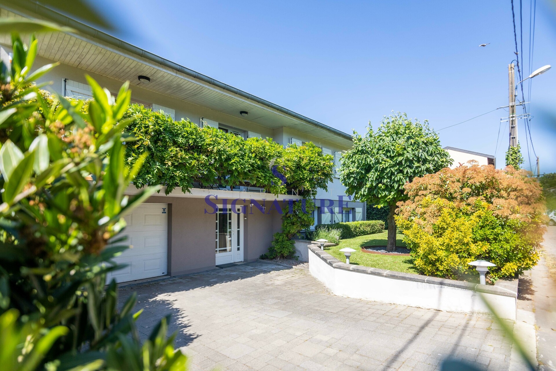Maison individuelle 6 pièces avec jardin/terrasse et garage